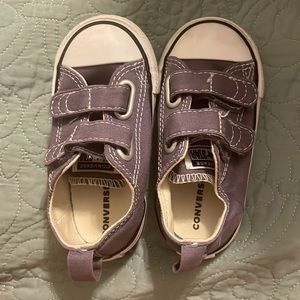 Converse 6c purple
